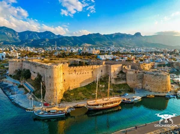 Girne Kalesi’nde uluslararası müzik festivali hazırlığı