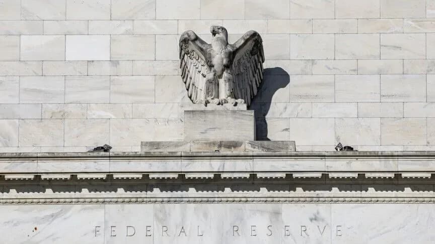 Fed’e ilişkin faiz artırım beklentileri ve jeopolitik gerilimler piyasaları baskılıyor