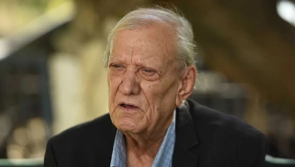 Akay Cemal’den Erhürman’a: Brüksel’den çifte standarda son verilmesini isteyecektiniz, ne oldu?
