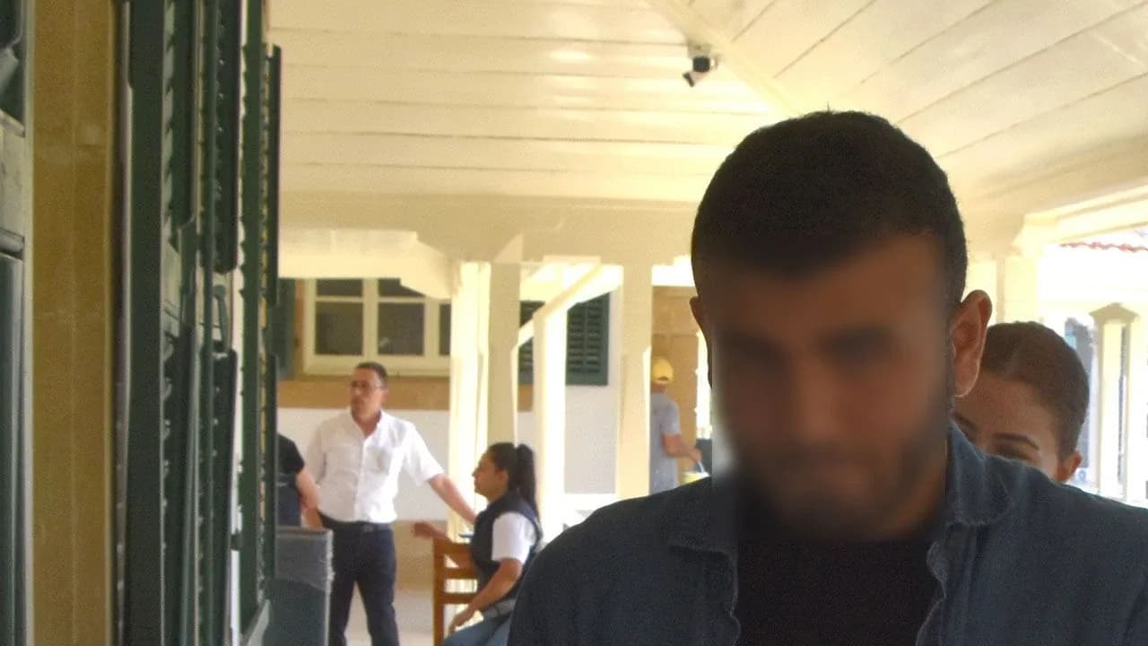 Ercan’da Narkotik Köpeği Pamir Valizine Tepki Verdi