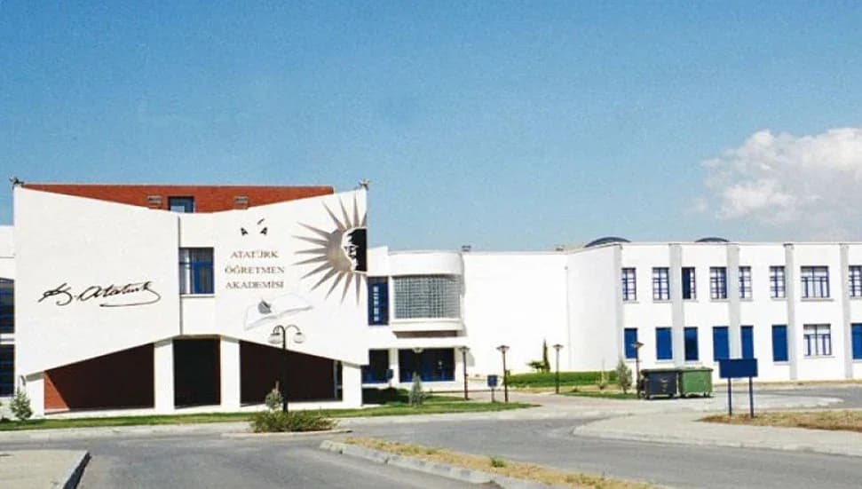 AÖA’nın giriş sınavı 22 Ağustos’ta yapılacak