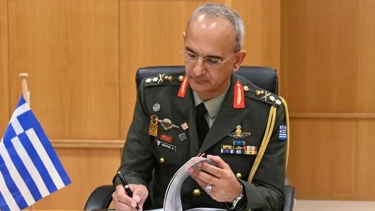 Yunanistan Milli Savunma Genelkurmay Başkanı Hupis Güney Kıbrıs’ta