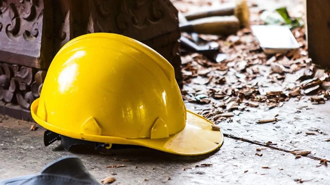 Çatalköy’de iş kazası: 1,5 metre yükseklikten düşen işçi yaralandı