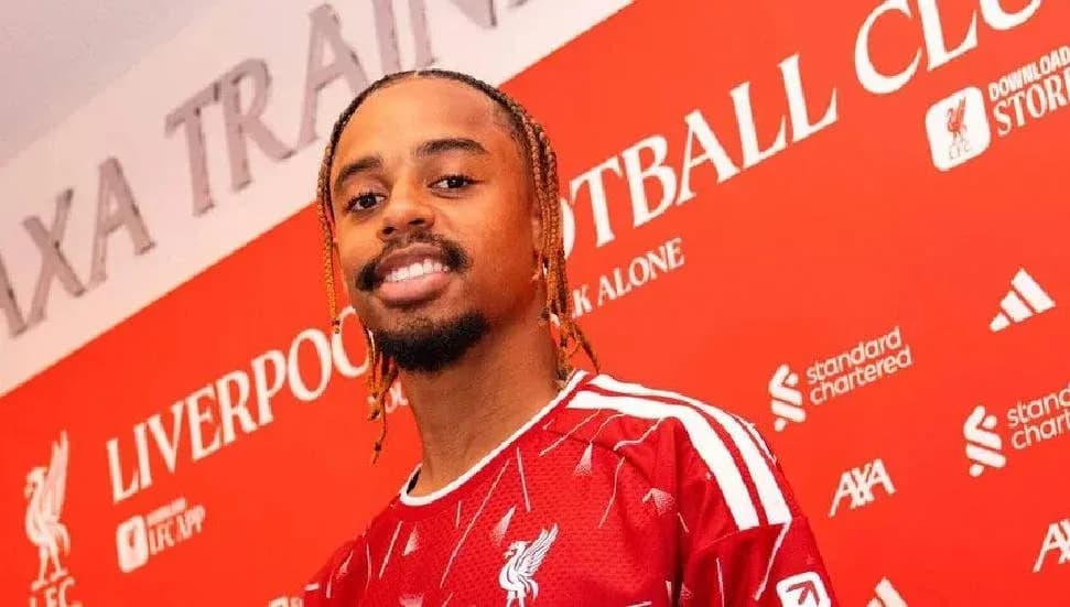 Liverpool, Fransız futbolcu Barcola'yı kadrosuna kattı