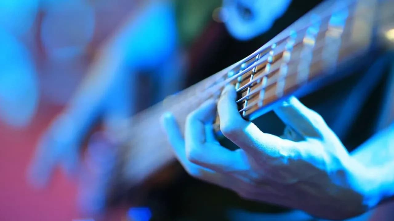 İskele’de izinsiz müzik yayını yapan eğlence mekanına yasal işlem