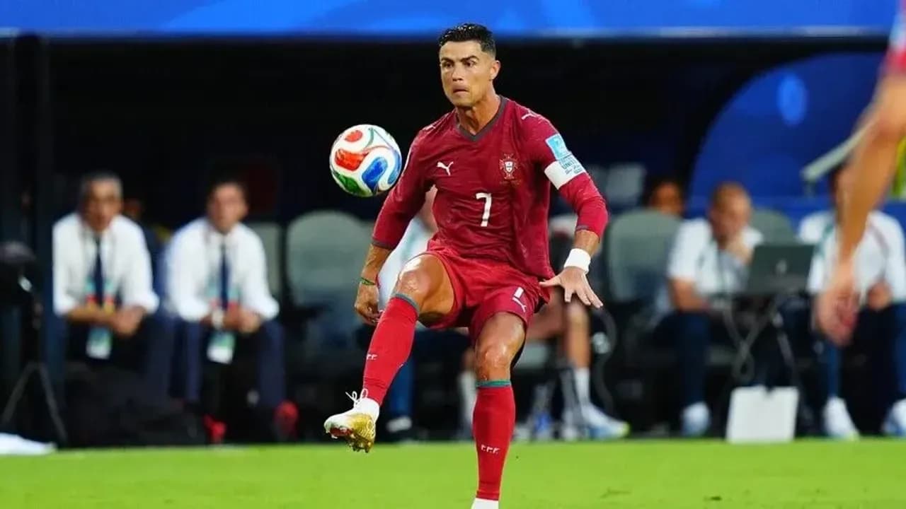 Portekiz'de 41 yaşındaki Ronaldo milli takım kadrosunda