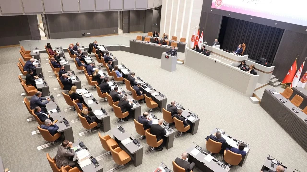 Meclis yarın olağanüstü toplanacak…