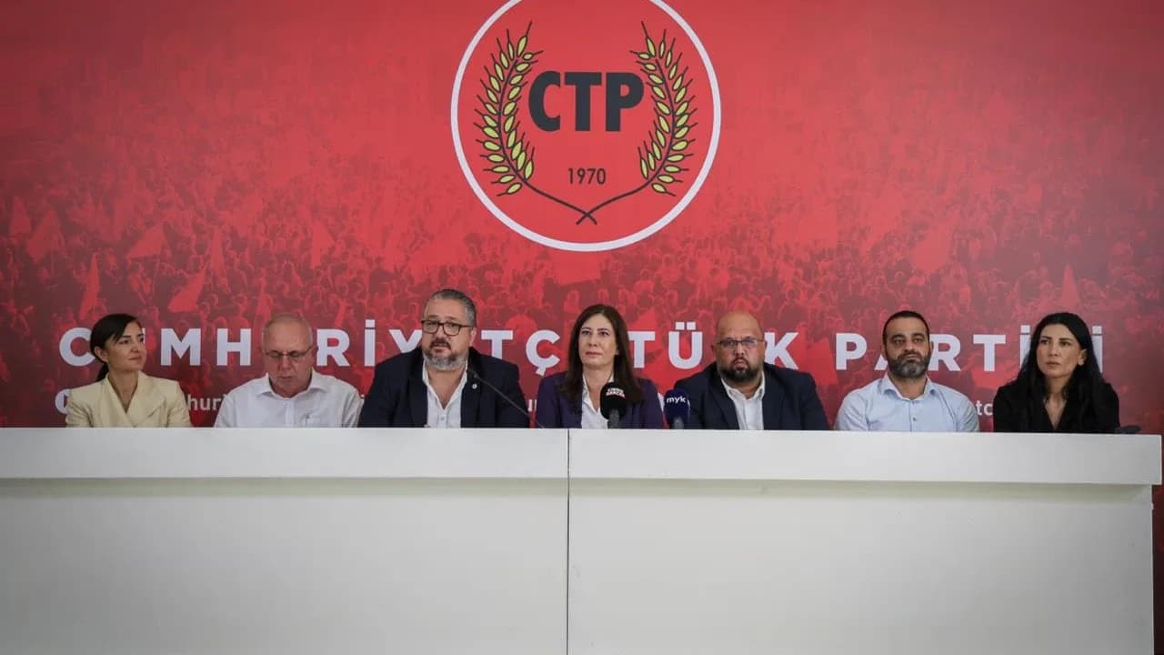 Şenkul: filo jet parça parça kesilerek geminin içine girilecek
