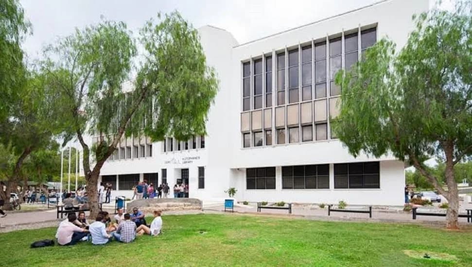 DAÜ Özay Oral Kütüphanesi, DAÜ Kurumsal Arşivi ile bilgiyi dünyayla paylaşıyor