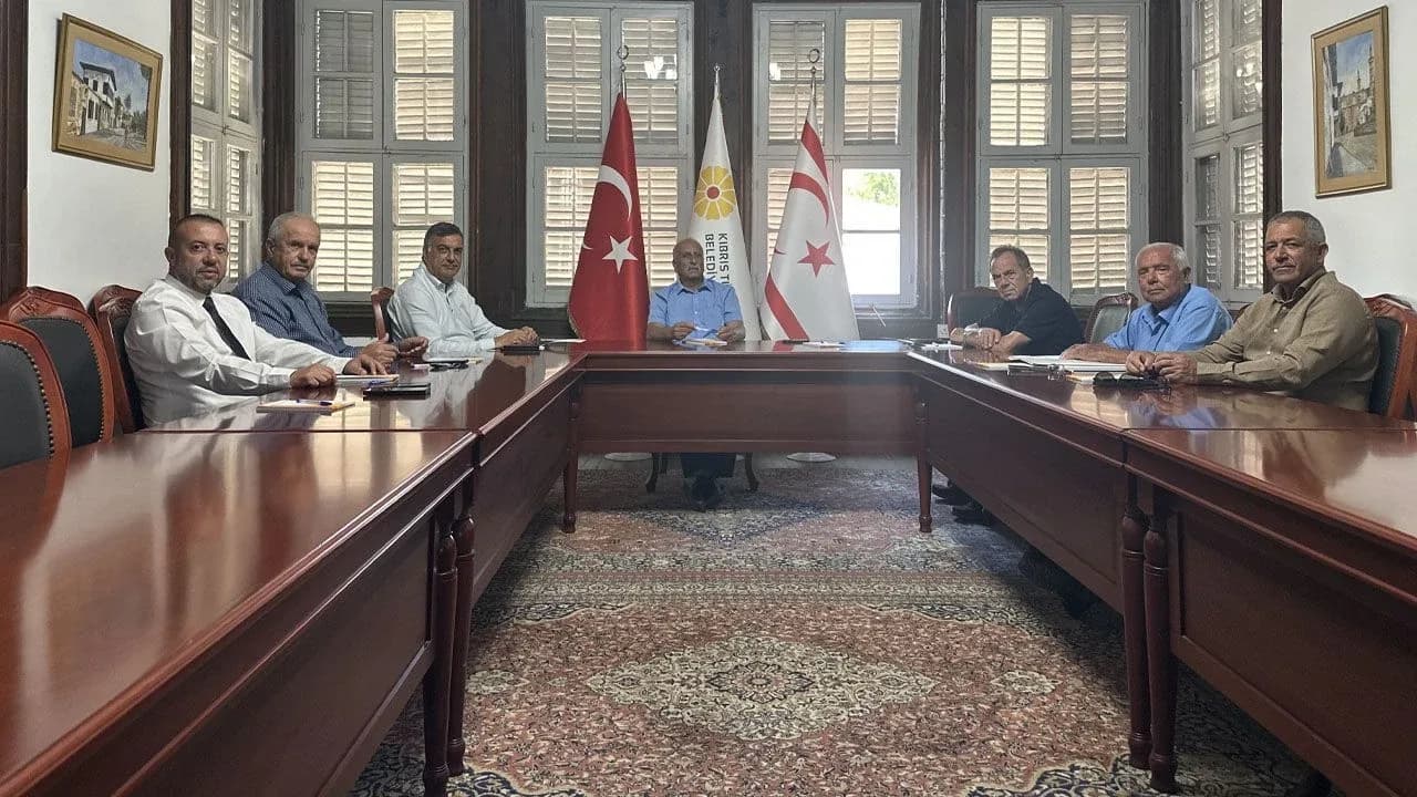 Kıbrıs Türk Belediye Başkanları Derneği Yönetim Kurulu toplandı