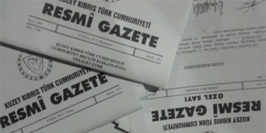Arıklı’nın görevden alınma yazısı Erhürman tarafından da imzalanarak resmi gazetede yayınlandı