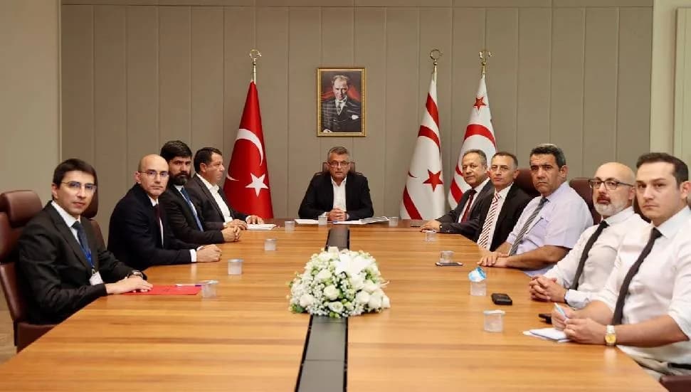 Cumhurbaşkanı Tufan Erhürman, gemi faciasını incelemek için Türkiye'den gelen heyeti kabul etti