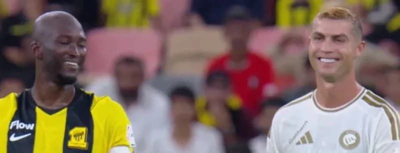 Ronaldo, rakibinin taktik kağıdını okumaya çalıştı