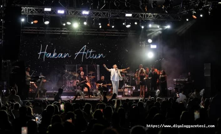 ‘Bu akşam eğlenelim sabaha kadar’