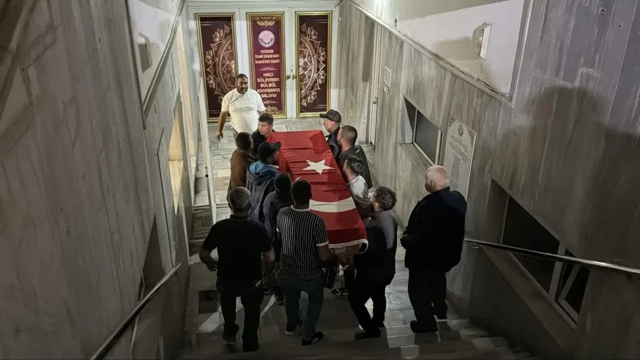 Filo Jet faciasında hayatını kaybeden Elmas Demir’in cenazesi Eskişehir’e getirildi