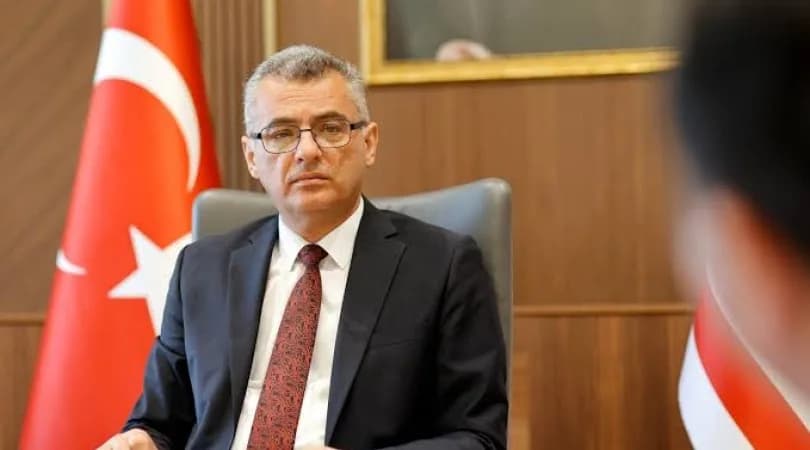Erhürman, karma oyu kaldıran düzenlemeyi Meclis’e iade etti
