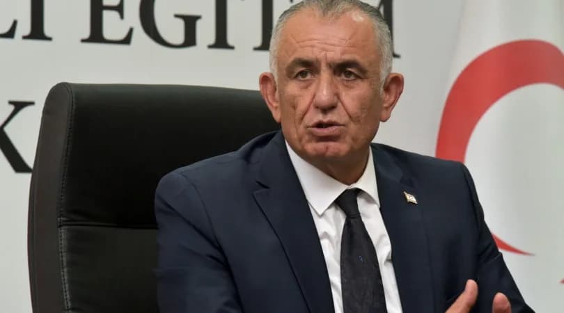Çavuşoğlu: DAÜ’de münhal ve istihdam talebi olduğu iddiaları gerçeği yansıtmıyor