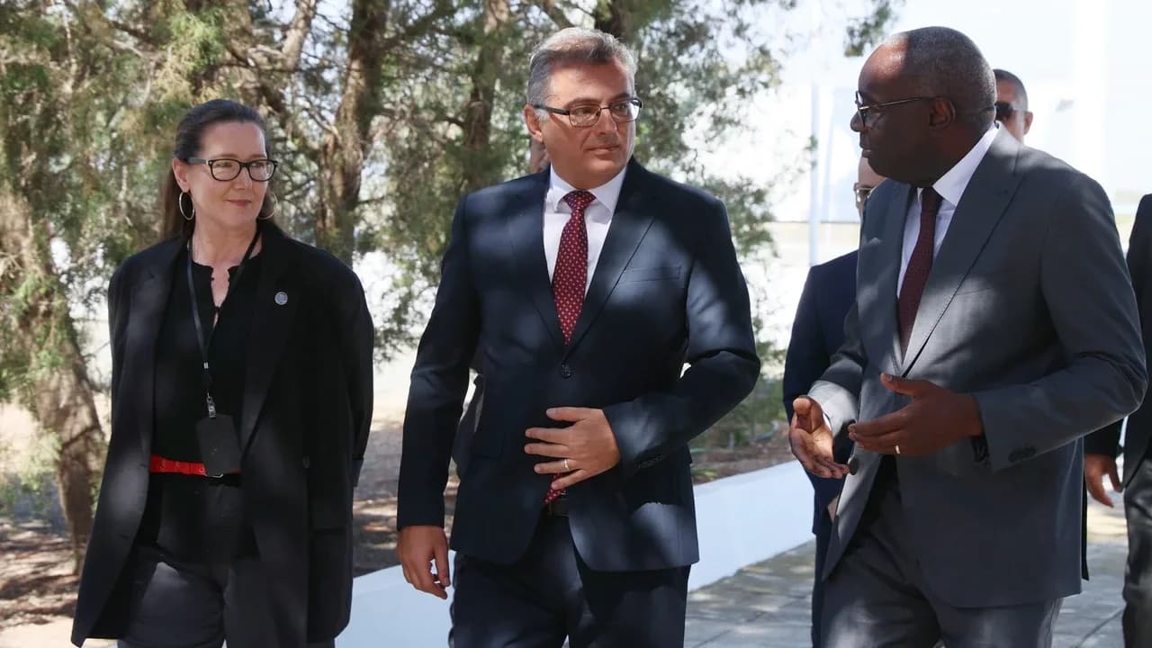 Erhürman ile Hristodulidis’in görüşmesi başladı