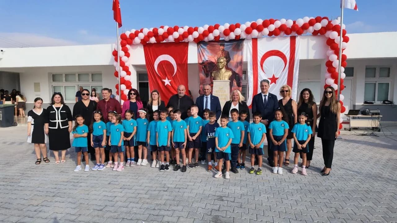 Çayırova ilkokulu’nun yeni binası törenle açıldı