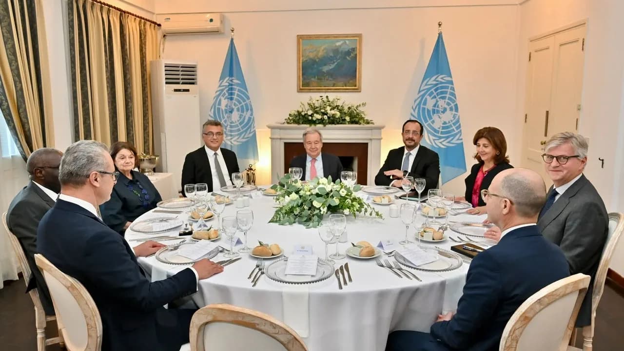 Guterres üçlü görüşme olasılığını değerlendiriyor