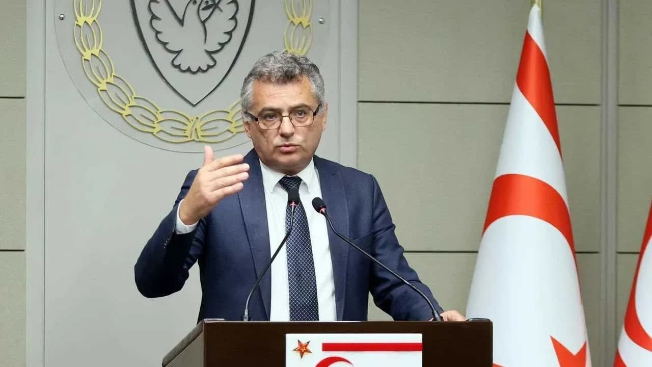 Erhürman: Güven zedeleyen girişimlerden uzak durulmalı