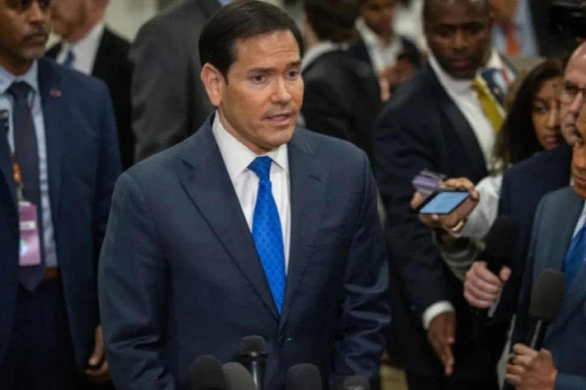 Rubio: İran, gemilerimizi hedef almaya devam ettikçe tanker kaybedecek