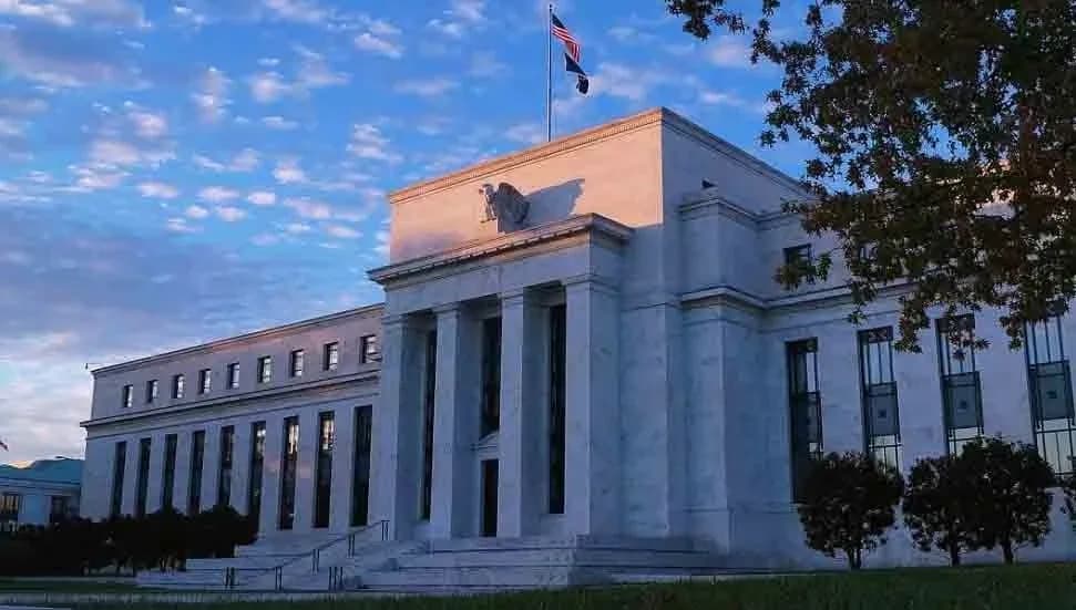 Fed 2023'ten bu yana ilk kez faiz artırdı