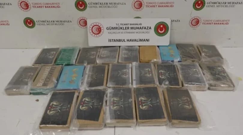 Meksika’dan İstanbul’a kilolarca uyuşturucuyla geldiler: Firari kuryeler aranıyor