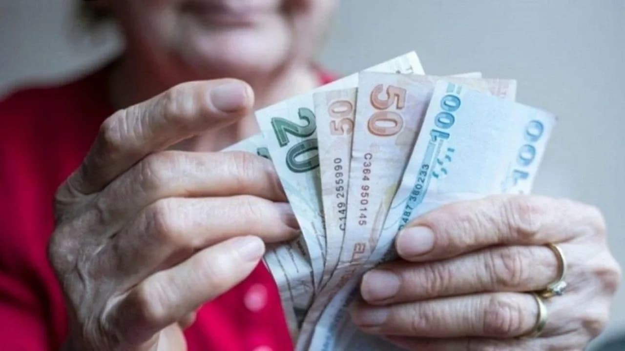 4 ekonomik örgütten 40 bin TL ikramiye için hükümete açıklama çağrısı