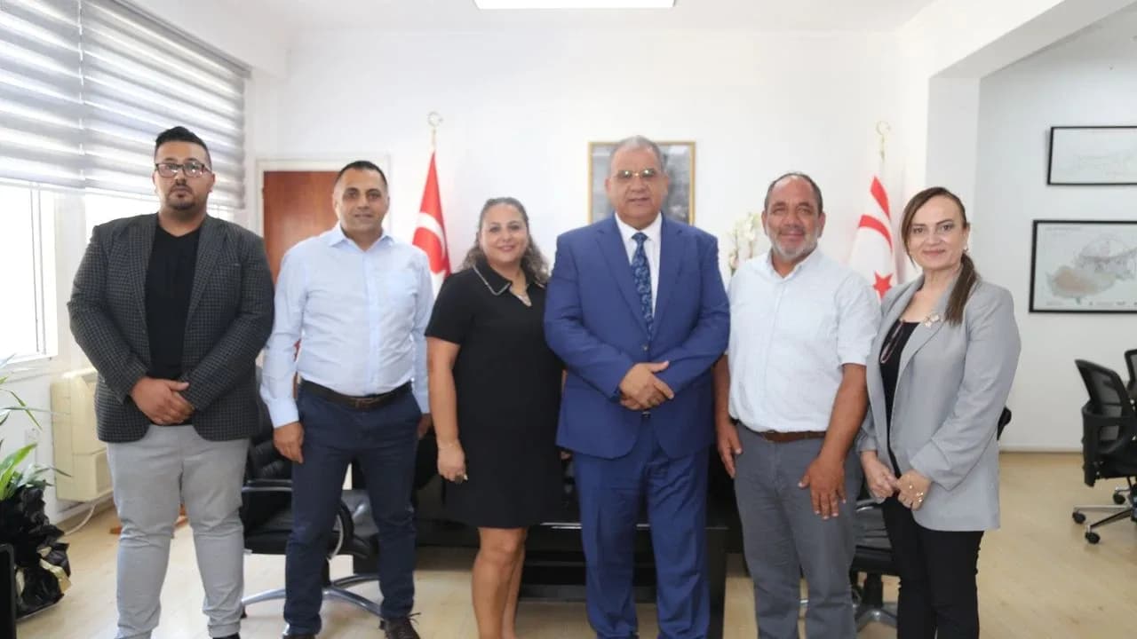 Sucuoğlu: Muhtarlar, postaların kırsaldaki vatandaşlara ulaştırılmasına destek olacak