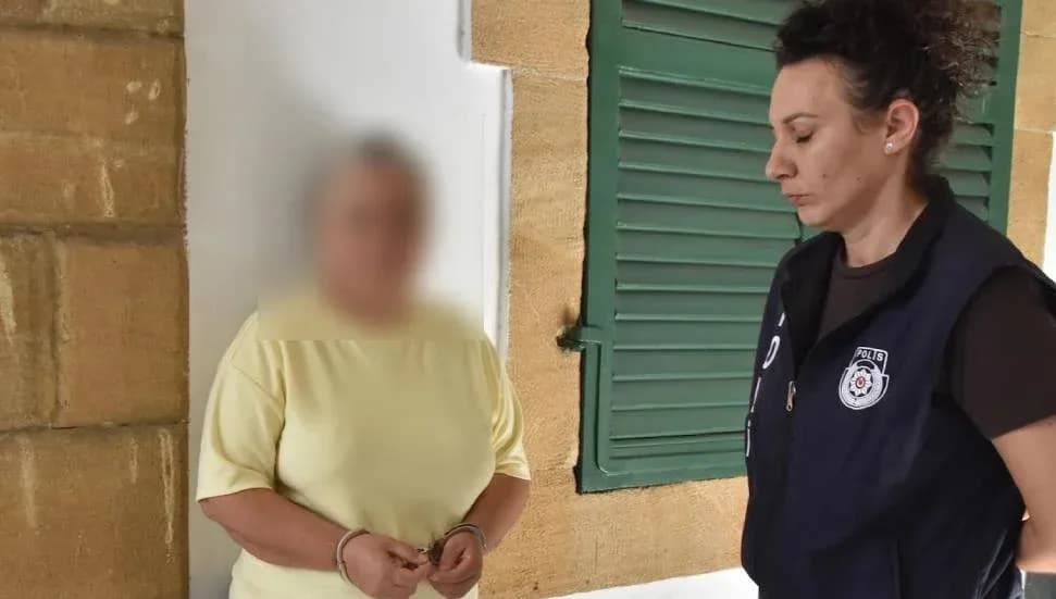 Eşini 30 kez bıçaklamıştı: Zanlının avukatı, “Eşini öldüreceğini doktora söylemişti, gerekli önlem alınmadı” dedi