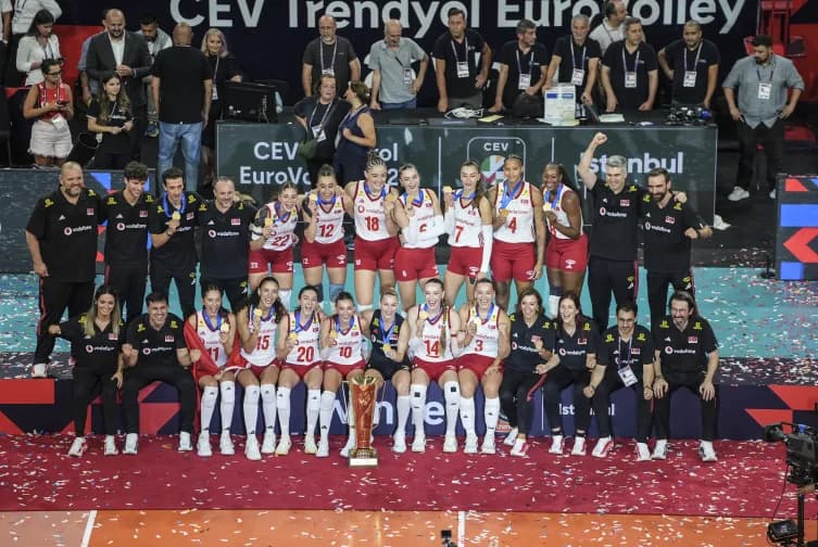 Türk kadın voleybolu 2026’ya damga vurdu