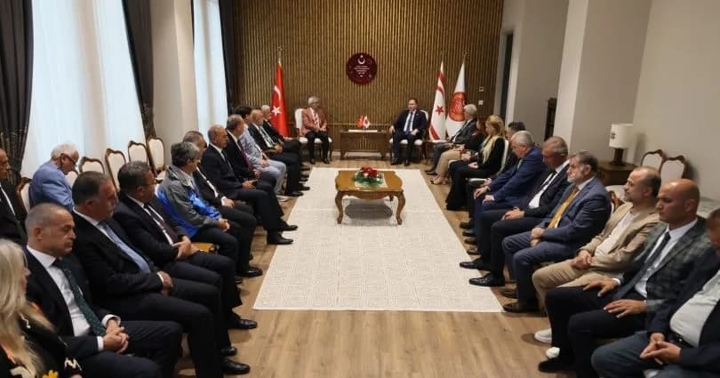 Öztürkler: Kıbrıs Türk gençliğinin sesi izolasyonlardan büyüktür