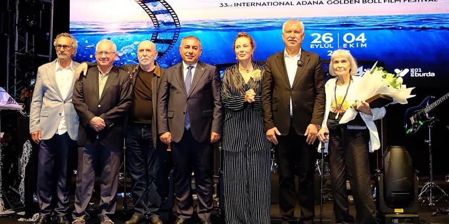 Festival emeğe ödüllerle başladı