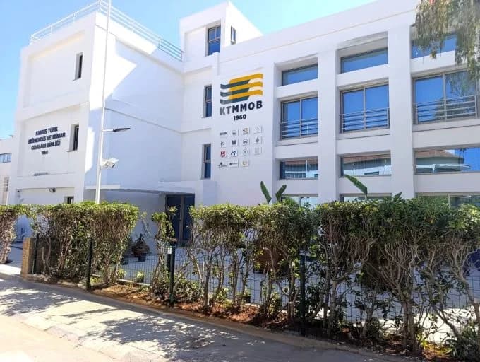 KTMMOB: Stadyum projesini seçim çalışmasının malzemesi olmaktan çıkarın