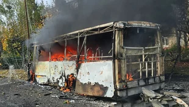 Rusya, Ukrayna'da otobüsü hedef aldı: 30 ölü, 18 yaralı var