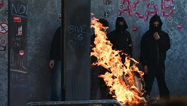 Belçika'nın Liege kentindeki protestolarda 45 kişi gözaltına alındı