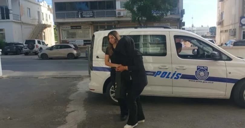 Sorgu odasında polislerin sesini gizlice kaydetti: 1 gün tutuklu