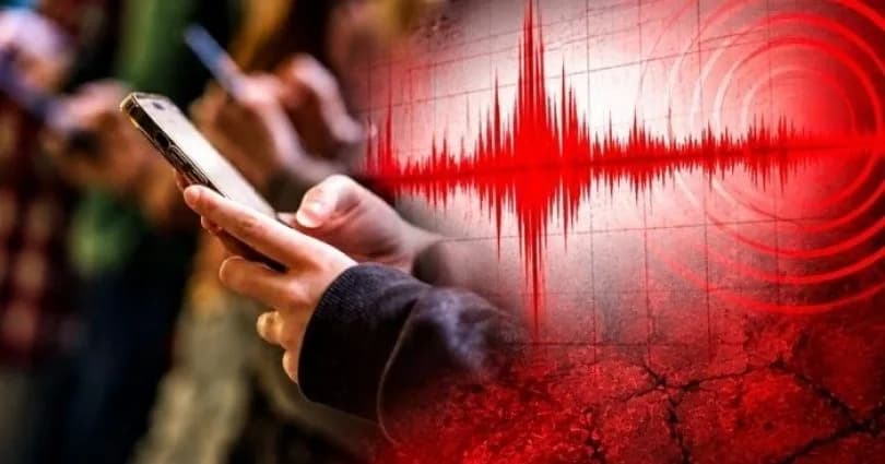 Tarihin en büyüğü: 9.9’luk deprem alarm Japonya’yı ayağa kaldırdı