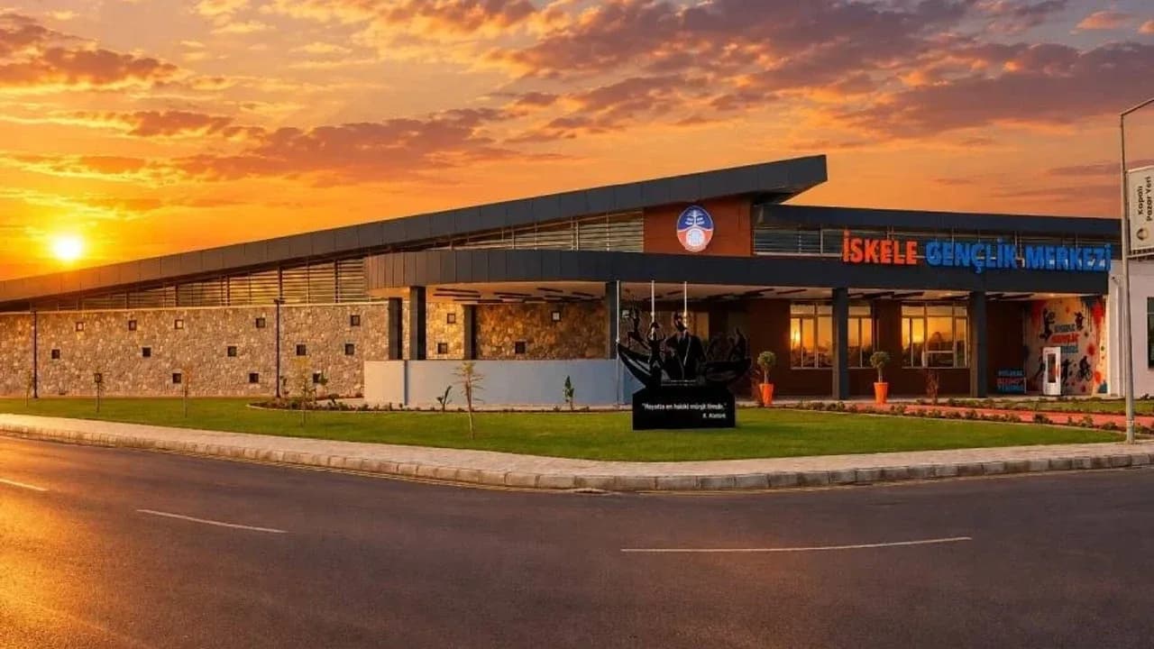 İskele Gençlik Merkezi 2 bin metrekarelik tesisiyle hizmete açıldı