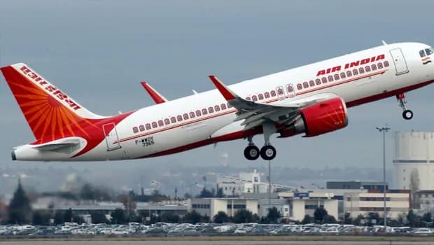 Air India uçağı, kaçırılma alarmı iddiası üzerine acil iniş yaptı