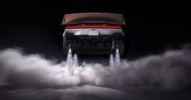 Tesla, “havada ilerlemek için yüksek basınçlı hava tankları” kullanılan yeni aracını tanıttı