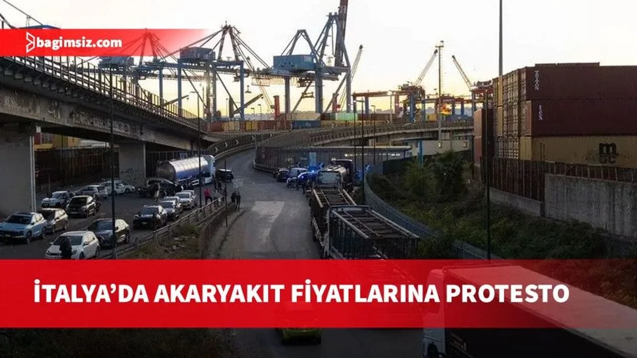 İtalya'da tır ve kamyon şoförleri akaryakıt fiyatlarını protesto ediyor