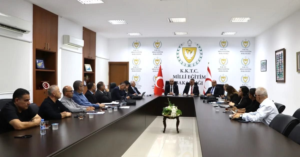 “DAÜ İstişare ve Eşgüdüm Komisyonu” toplantısı Milli Eğitim Bakanlığı’nda yapıldı
