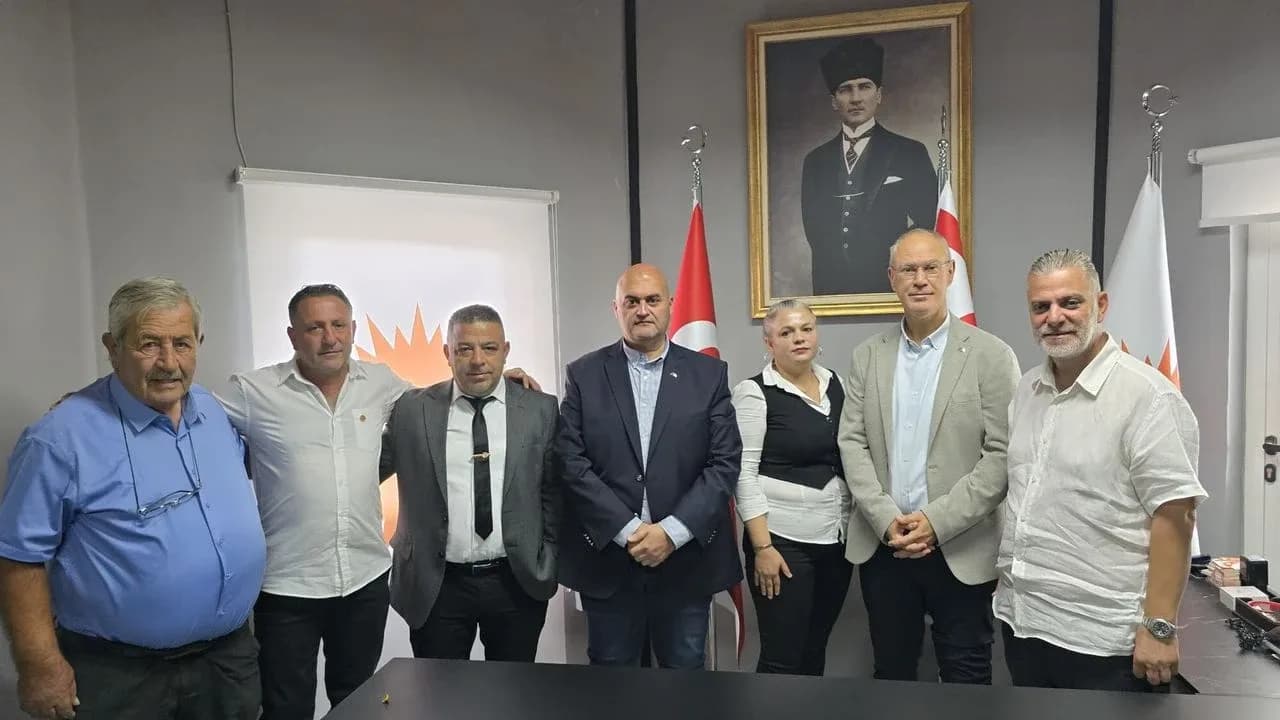 HP ve YDP’den istifa eden isimler UBP’ye katıldı