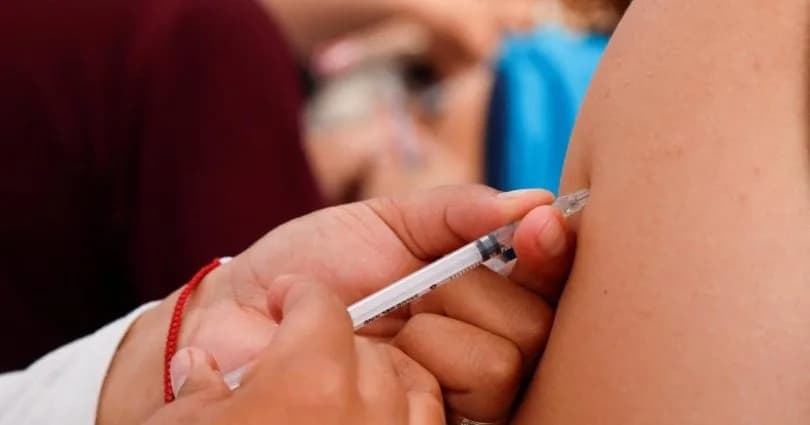 Dünyanın ilk kanser aşısı melanomun nüksetme veya ölüm riskini yüzde 42 azalttı