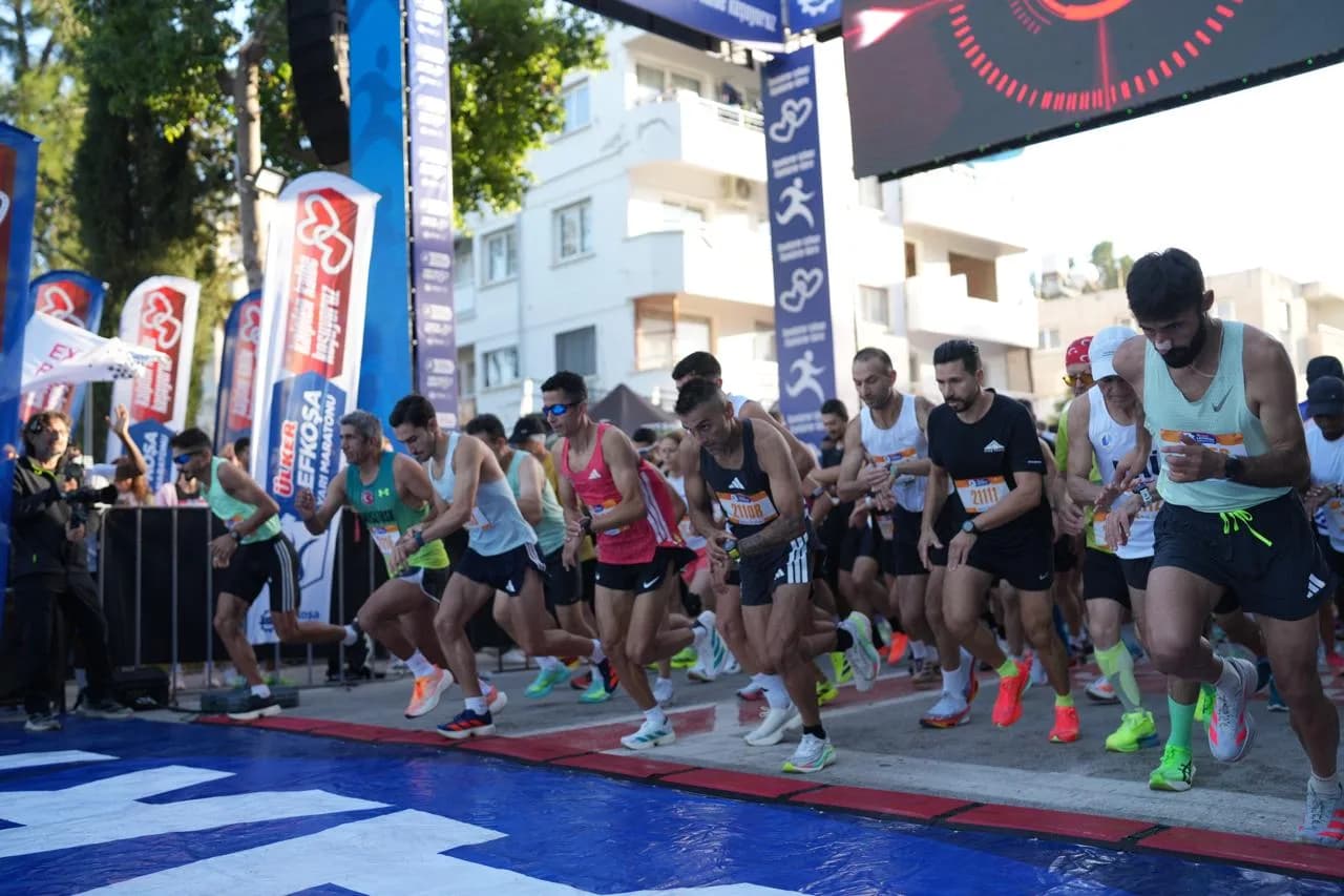 Lefkoşa Yarı Maratonu’nda 10 kilometre koşusuna 443 sporcu katıldı