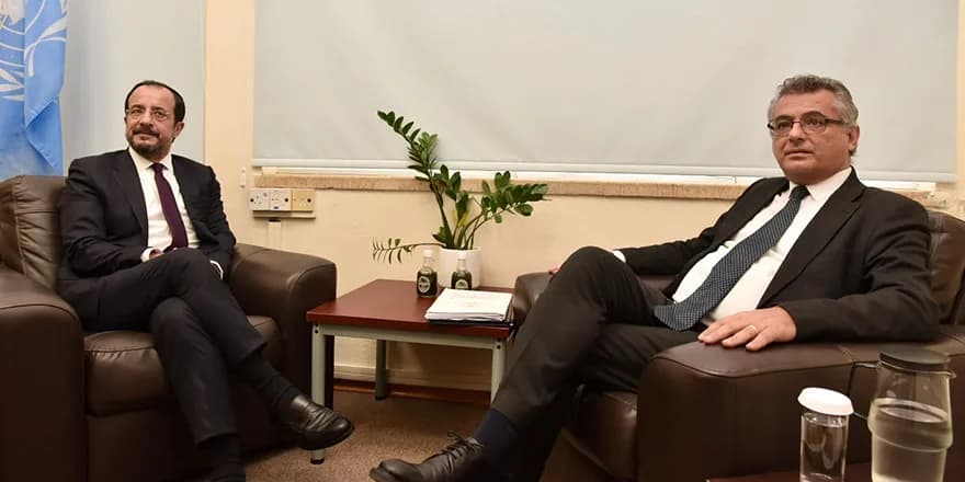 Liderler görüşmesi başladı