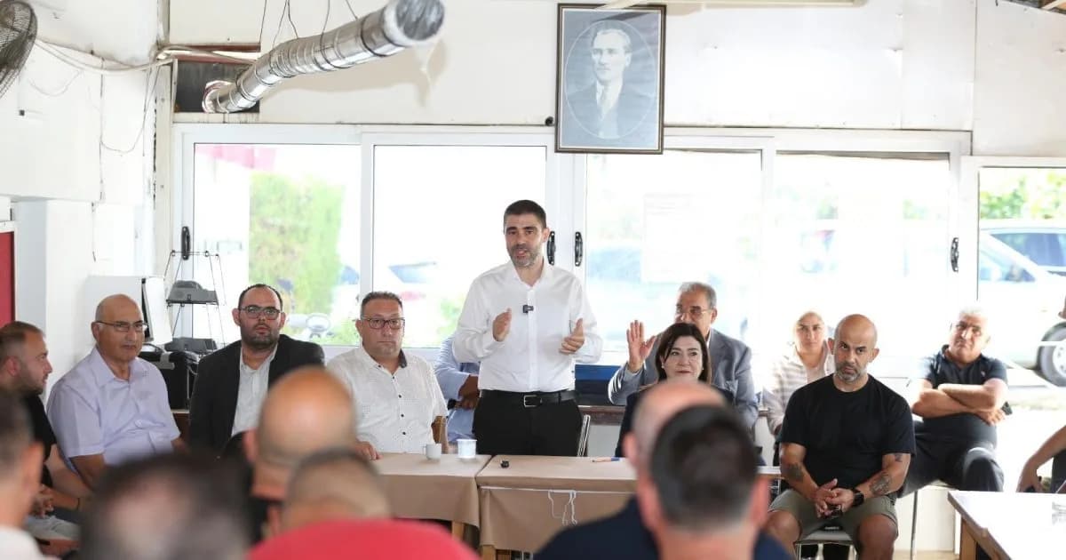 Aktunç Lefkoşa’da bazı spor kulüplerini ziyaret etti