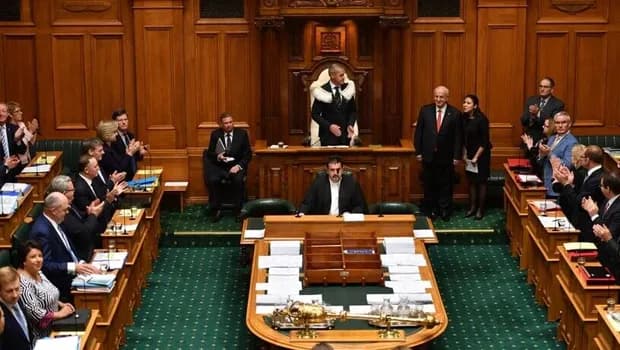 Yeni Zelanda'da genel seçimler öncesi parlamento feshedildi